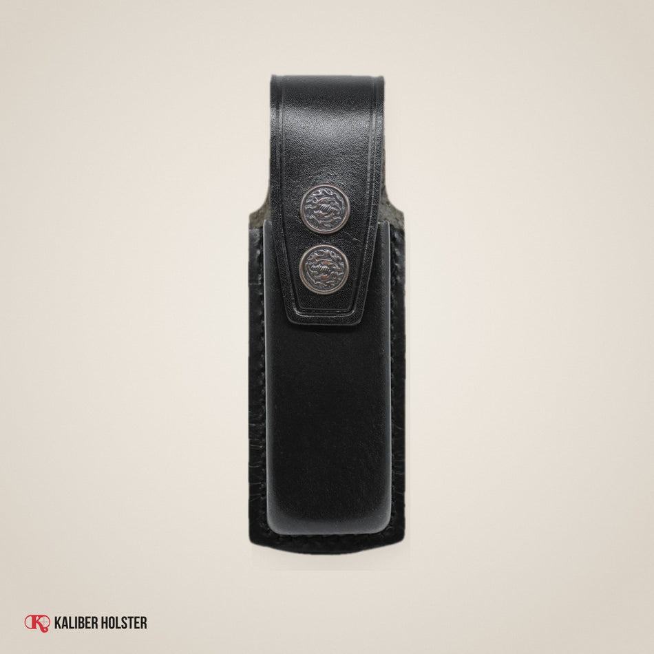 Kaliber Holster studio photo: Leather Single Magazine Pouch/Carrier/Case with Belt Clip for Colt 1911 (KM001)