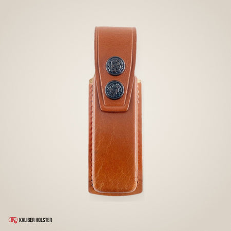 Kaliber Holster studio photo: Leather Single Magazine Pouch/Carrier/Case with Belt Clip for Glock 17 19 22 23 (KM091)