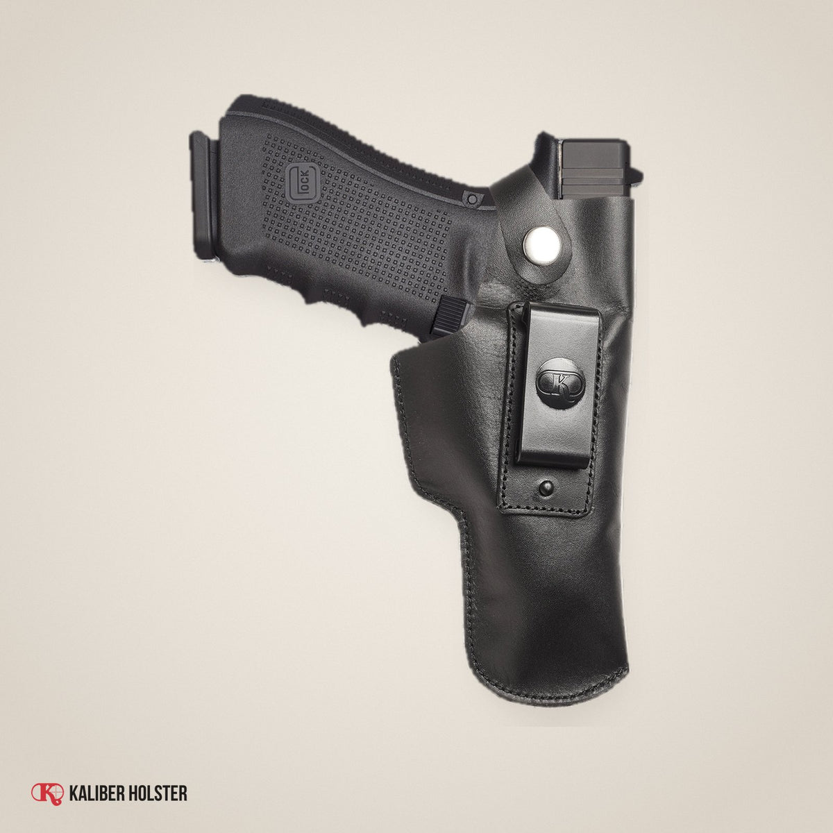 Kaliber Holster studio photo: Glock 17 IWB Leather Holster with Belt Clip, fits Glock 19 20 21 31 45 (KM149)